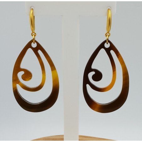 Oorbellen met bruine buffelhoorn hanger