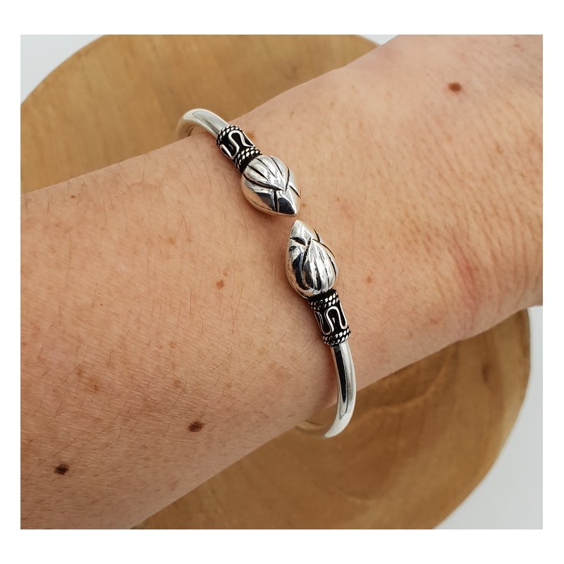 Zilveren armband bali style met lotus