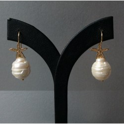 Vergulde oorbellen met Keshi Parel