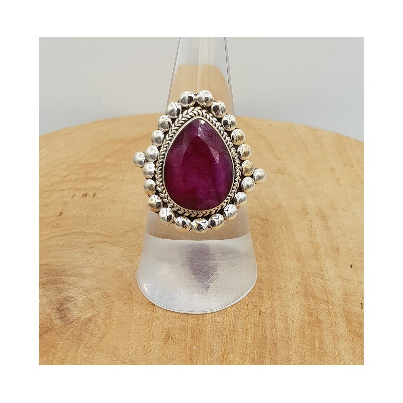 Zilveren ring met druppelvormige Robijn 17.3 mm