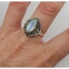 Zilveren ring gezet met marquise facet Maansteen 18.5 mm