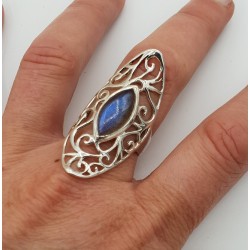 Zilveren ring marquise Labradoriet in open bewerkte setting 18.5 mm