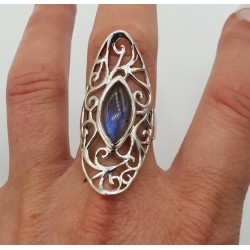 Zilveren ring marquise Labradoriet in open bewerkte setting 18.5 mm
