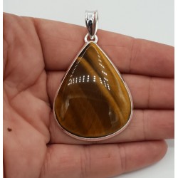 Zilveren hanger met brede druppelvormige cabochon Tijgeroog