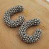 Glassberry creolen met grijze kristallen