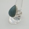 Zilveren ring gezet met druppelvormige cabochon Aquamarijn 18.5 mm