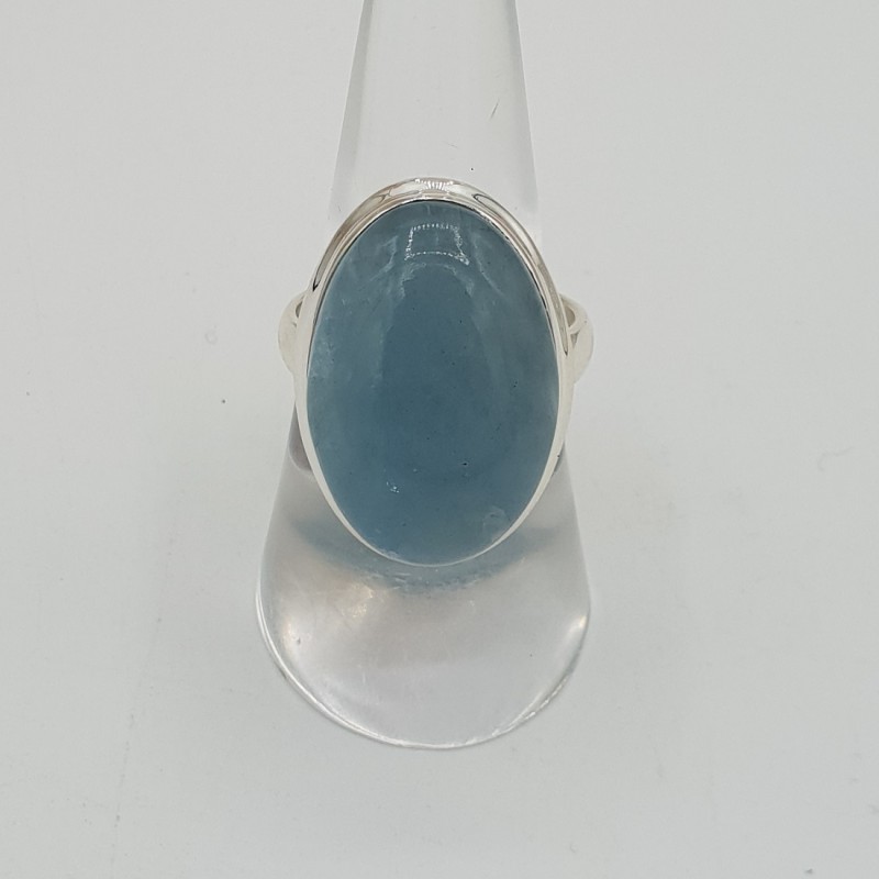Zilveren ring gezet met ovale cabochon Aquamarijn 18.5 mm