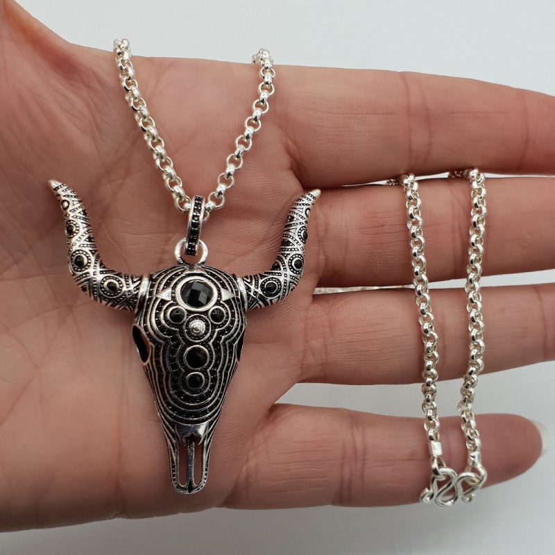 Zilveren ketting met Buffalo hanger