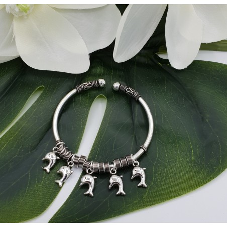 Zilveren armband / bangle met dolfijntjes