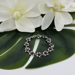 Zilveren bloemen armband