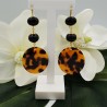 Vergulde oorbellen met zwarte Onyx en resin
