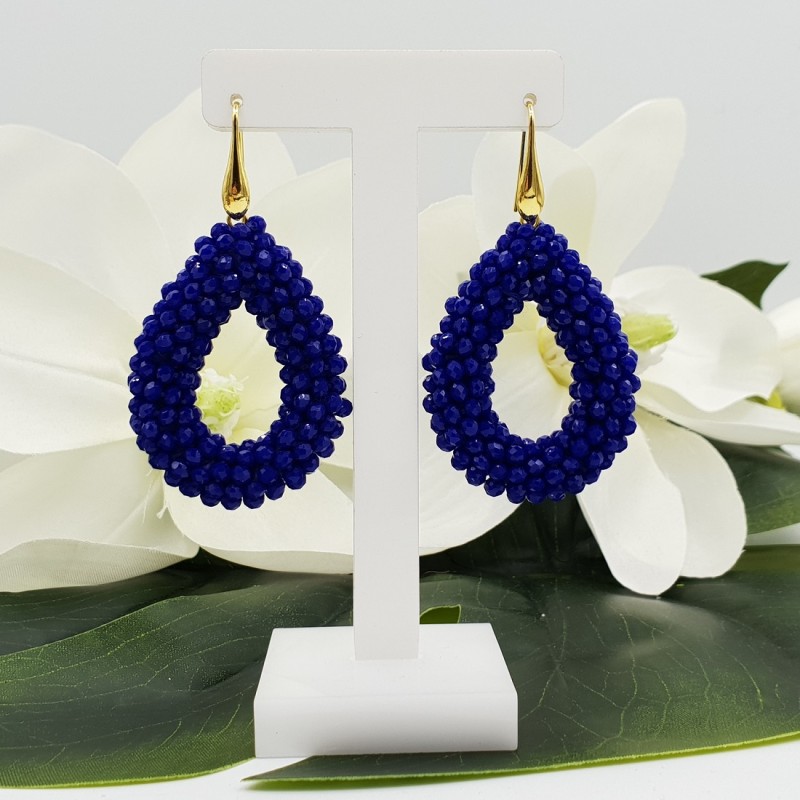 Vergulde braam glassberry oorbellen met open druppel blauwe kristallen