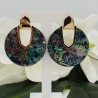 Goud kleurige oorbellen met Abalone schelp