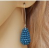 Zilveren oorbellen met druppel van jeans blauwe kristallen