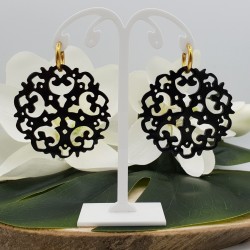 Creolen met zwarte Buffelhoorn hanger