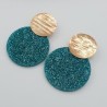 Rosé vergulde oorbellen met ronde glitter resin