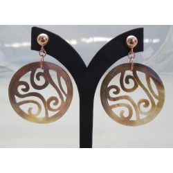 Oorbellen met ronde Blacklip schelp