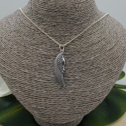Zilveren ketting met grote vleugel hanger