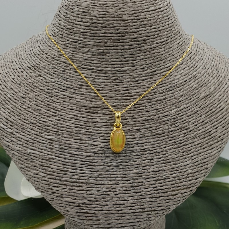 Vergulde ketting met hanger gezet met Etiopische Opaal