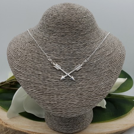 Zilveren ketting met twee pijlen