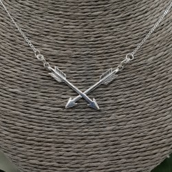 Zilveren ketting met twee pijlen
