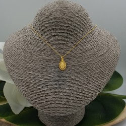 Vergulde ketting met Maria hangertje