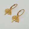 Vergulde oorbellen met levensboom hanger
