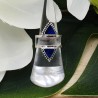 Zilveren ring gezet met driehoekige blauw Abalone schelp