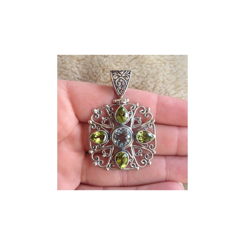 Zilveren edelsteen hanger met facet blauw Topaas en Peridot