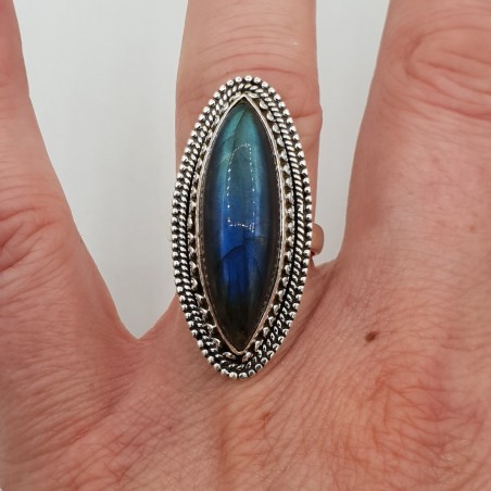 Zilveren ring gezet met marquise Labradoriet 17 mm