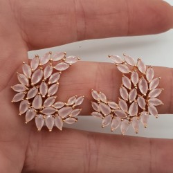 Rosé vergulde oorbellen gezet met marquise facet geslepen Rozenkwarts