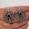Zilveren oorbellen ovale cabochon Onyx bewerkte setting