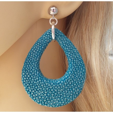Zilveren oorbellen met druppel van blauw Roggenleer