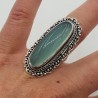 Zilveren ring met aqua Chalcedoon en bewerkte kop