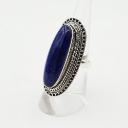 Zilveren ring gezet met Lapis Lazuli