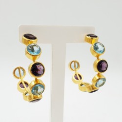Vergulde creolen met Amethist quartz en blauw Topaas quartz