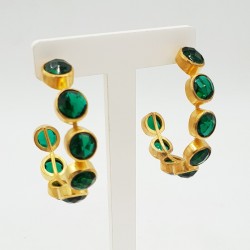 Vergulde creolen met Emerald groene quartz