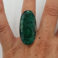 Zilveren ring gezet met grote ovale Emerald 17.5 mm
