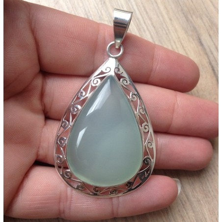 Zilveren hanger druppelvorm Chalcedoon in open bewerkte setting