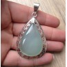 Zilveren hanger druppelvorm Chalcedoon in open bewerkte setting