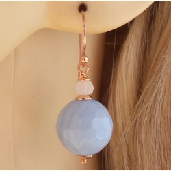 Rosé vergulde oorbellen met ronde blauw Lace Agaat en Maansteen