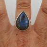 Zilveren ring gezet met druppelvormige 17.7 mm
