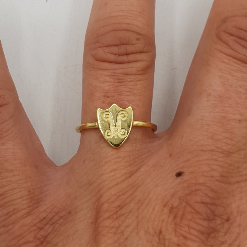 Vergulde ring met schild verstelbaar