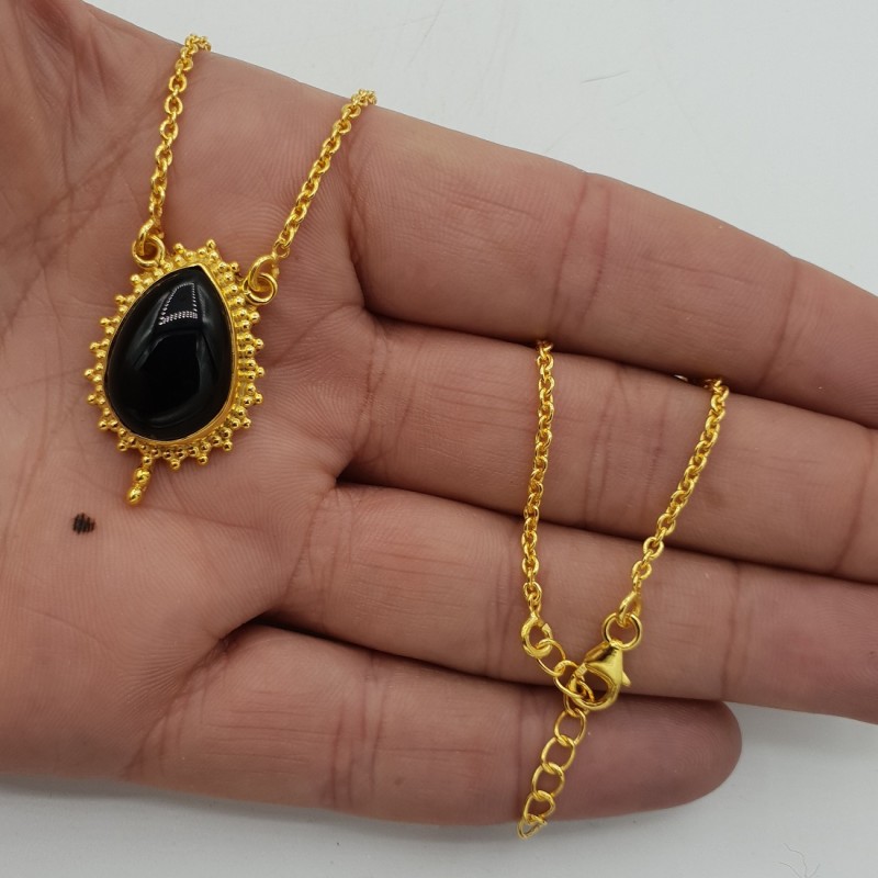 Vergulde ketting met zwarte Onyx hanger
