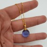 Vergulde ketting met ronde Ioliet blauwe quartz