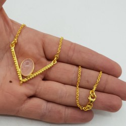 Vergulde ketting met hanger gezet met ovale Rozenkwarts