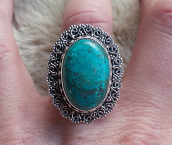 Zilveren ring Malachiet in Chrysocolla bewerkte kop en band 17.5