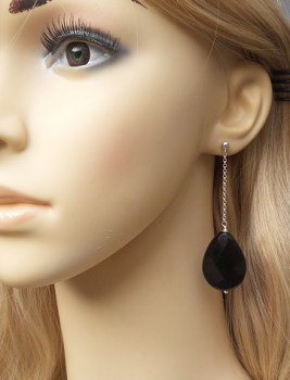 Zilveren oorbellen met grote facet zwarte Onyx briolet