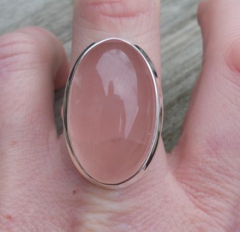Zilveren ring gezet met grote ovale Rozenkwarts 18.5 mm