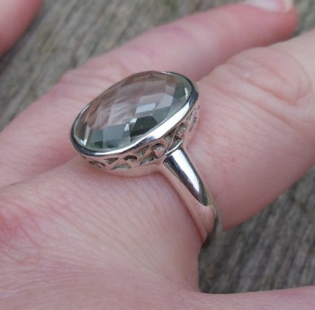 Zilveren ring gezet met ovale facet groene Amethist 19 mm